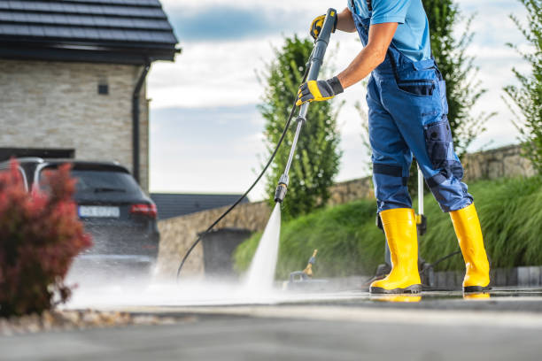 Best Window and Screen Pressure Cleaning in Keokuk, IA